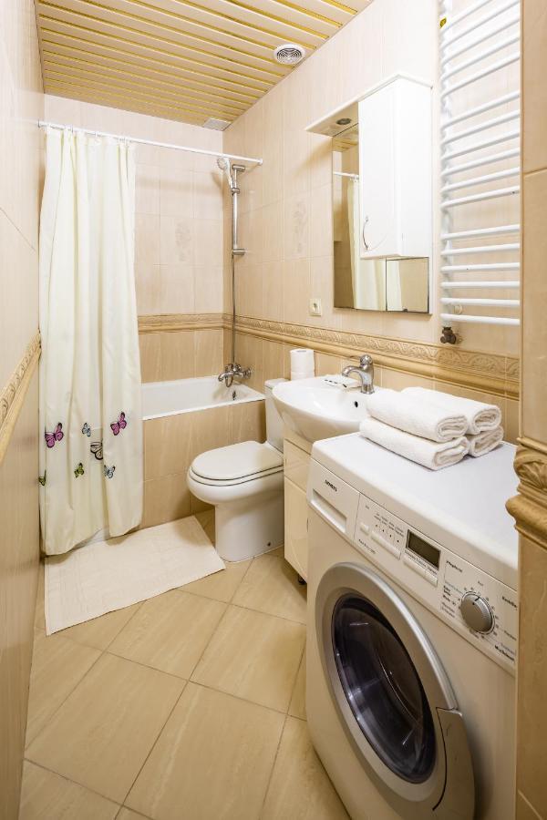 Avangard On Sholom Aleikhema St 7 Apart Apartment Lviv Bagian luar foto